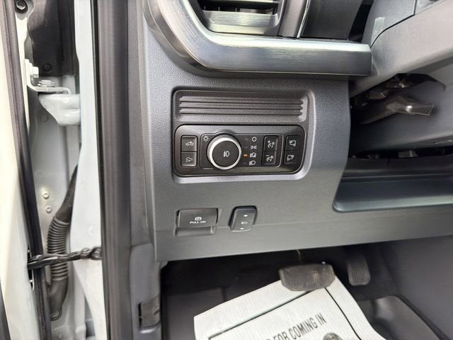 2025 Ford Super Duty F-450 DRW XL
