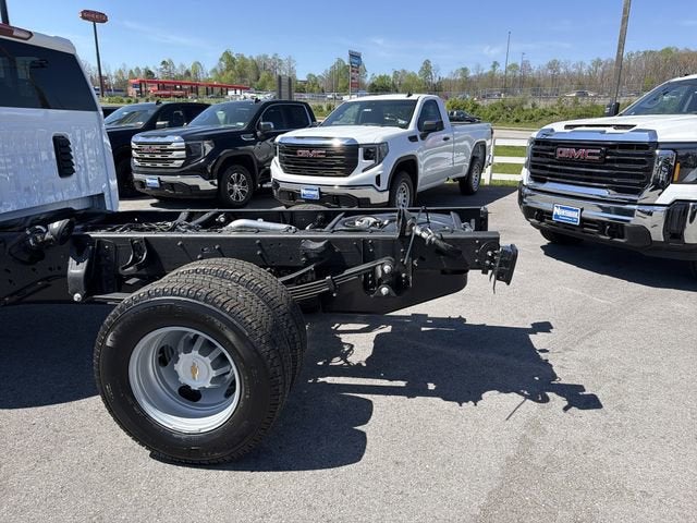 2026 Chevrolet Silverado 3500 HD Chassis Cab Work Truck