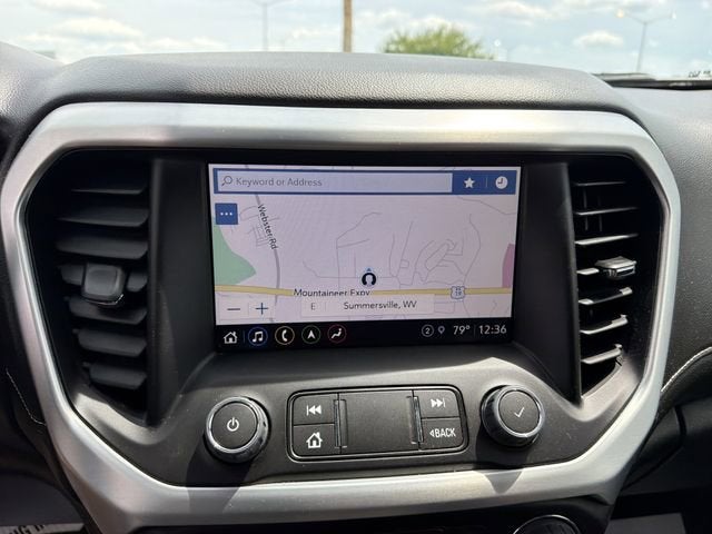 2023 GMC Acadia SLT