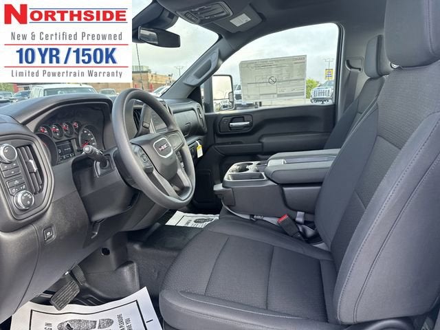 2025 GMC Sierra 3500 HD Pro