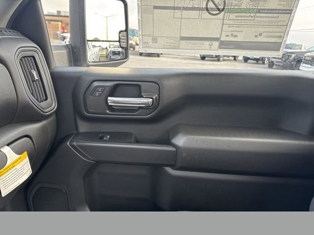 2025 GMC Sierra 3500 HD Pro