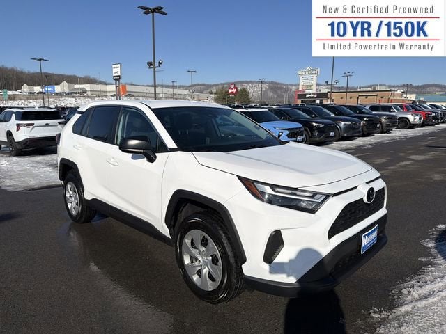 2024 Toyota RAV4 LE