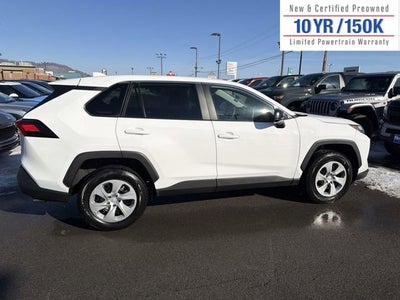 2024 Toyota RAV4 LE