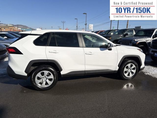 2024 Toyota RAV4 LE