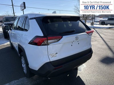 2024 Toyota RAV4 LE