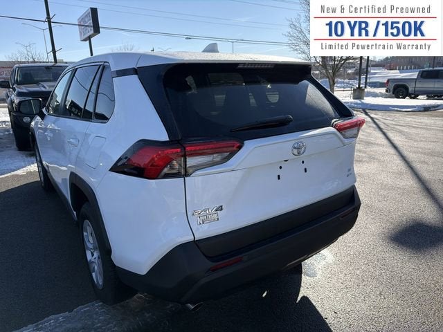 2024 Toyota RAV4 LE