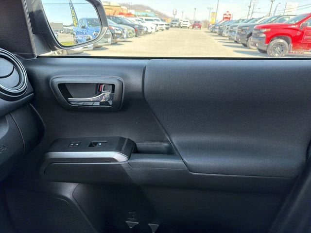 2021 Toyota Tacoma 4WD SR