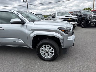 2024 Toyota Tacoma 4WD SR5