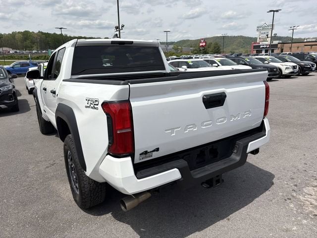 2025 Toyota Tacoma 4WD SR