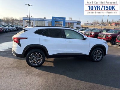 2025 Chevrolet Trax LT