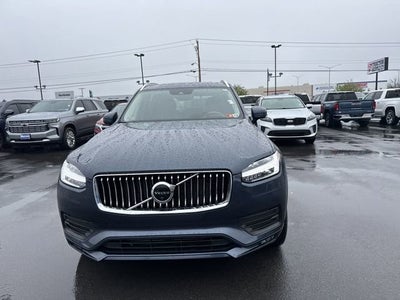 2022 Volvo XC90 Momentum