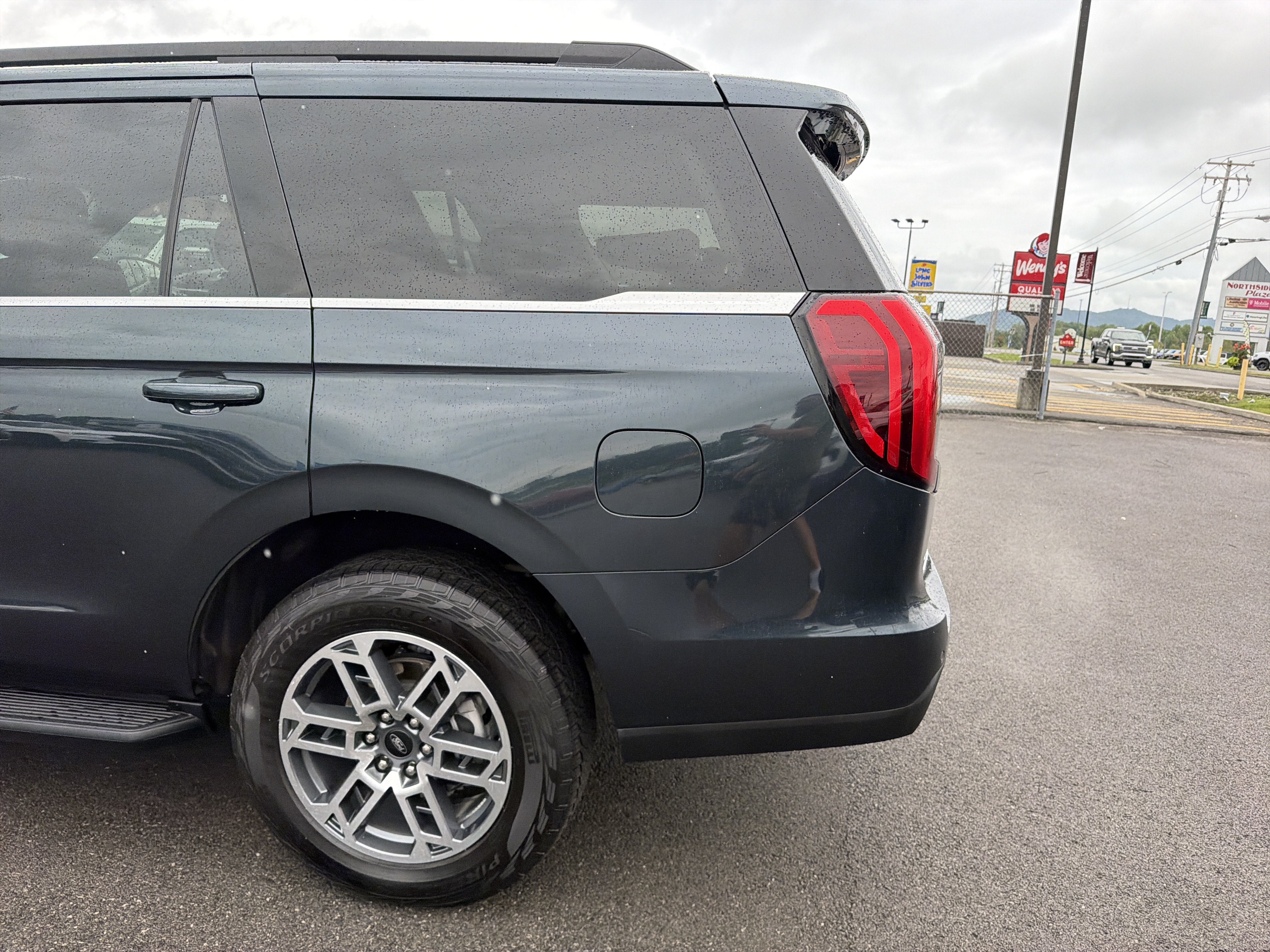 2026 Ford Expedition Active