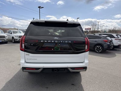 2025 Ford Expedition Platinum