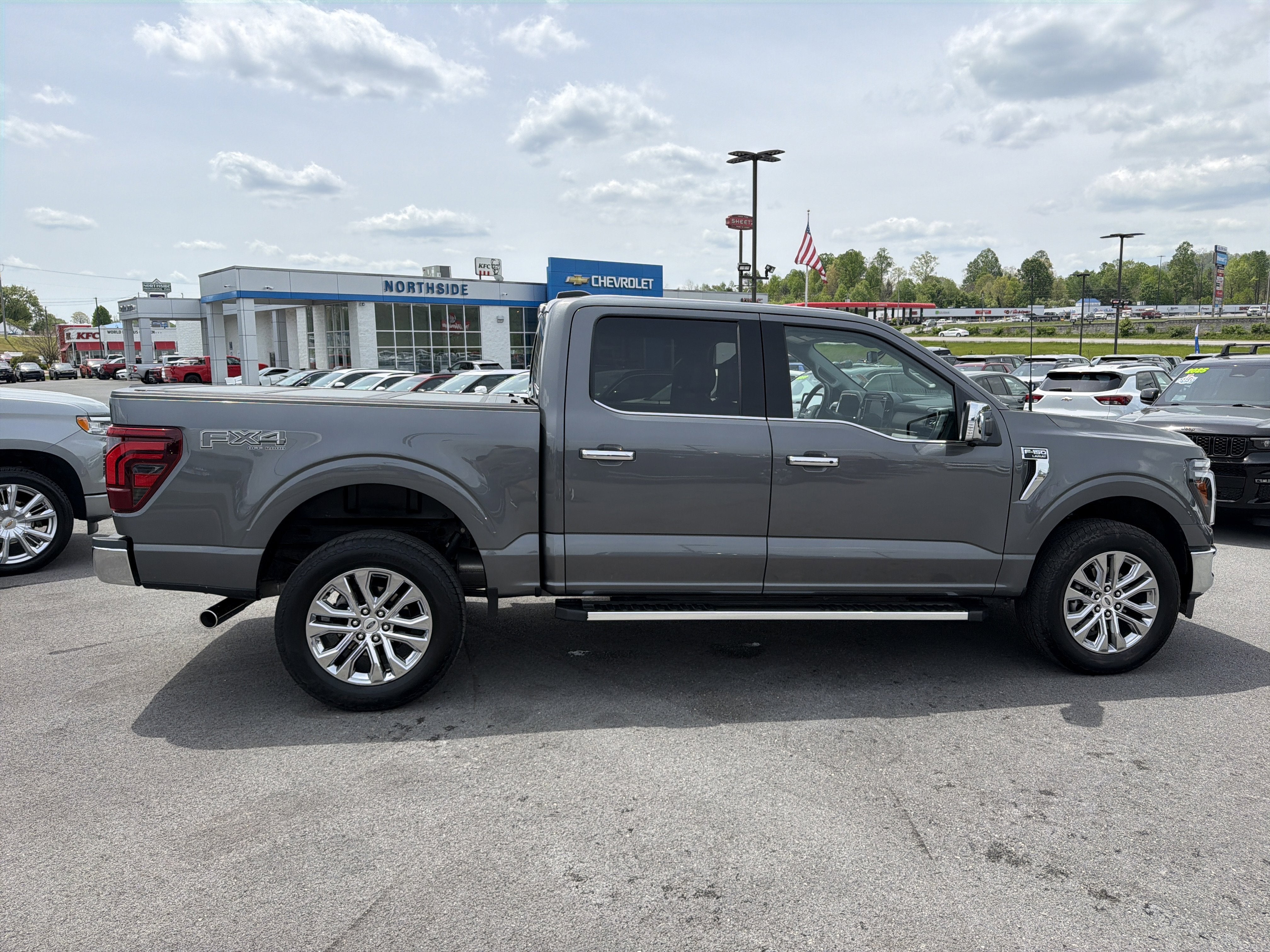 2025 Ford F-150 LARIAT