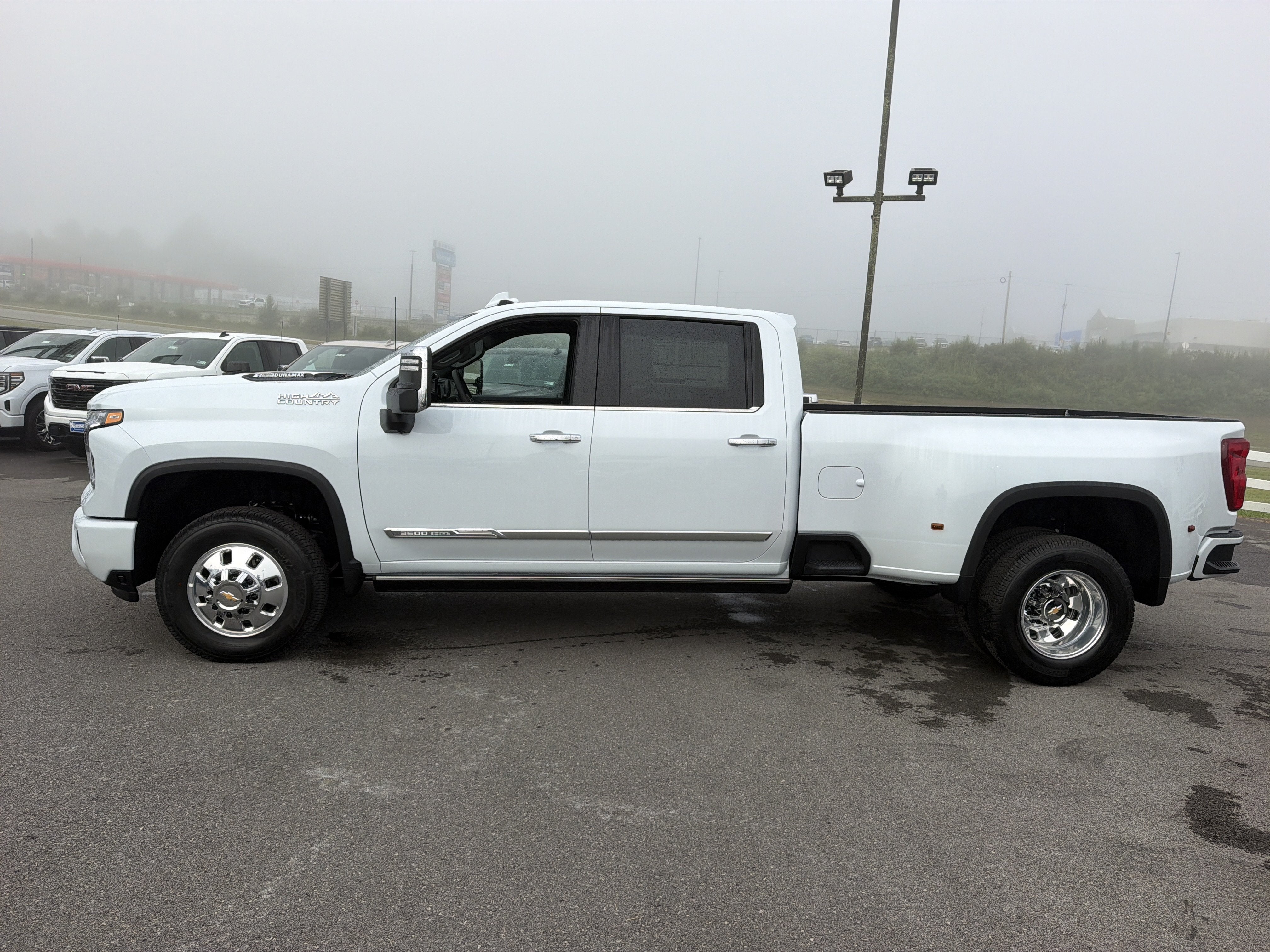 2026 Chevrolet Silverado 3500 HD High Country DRW