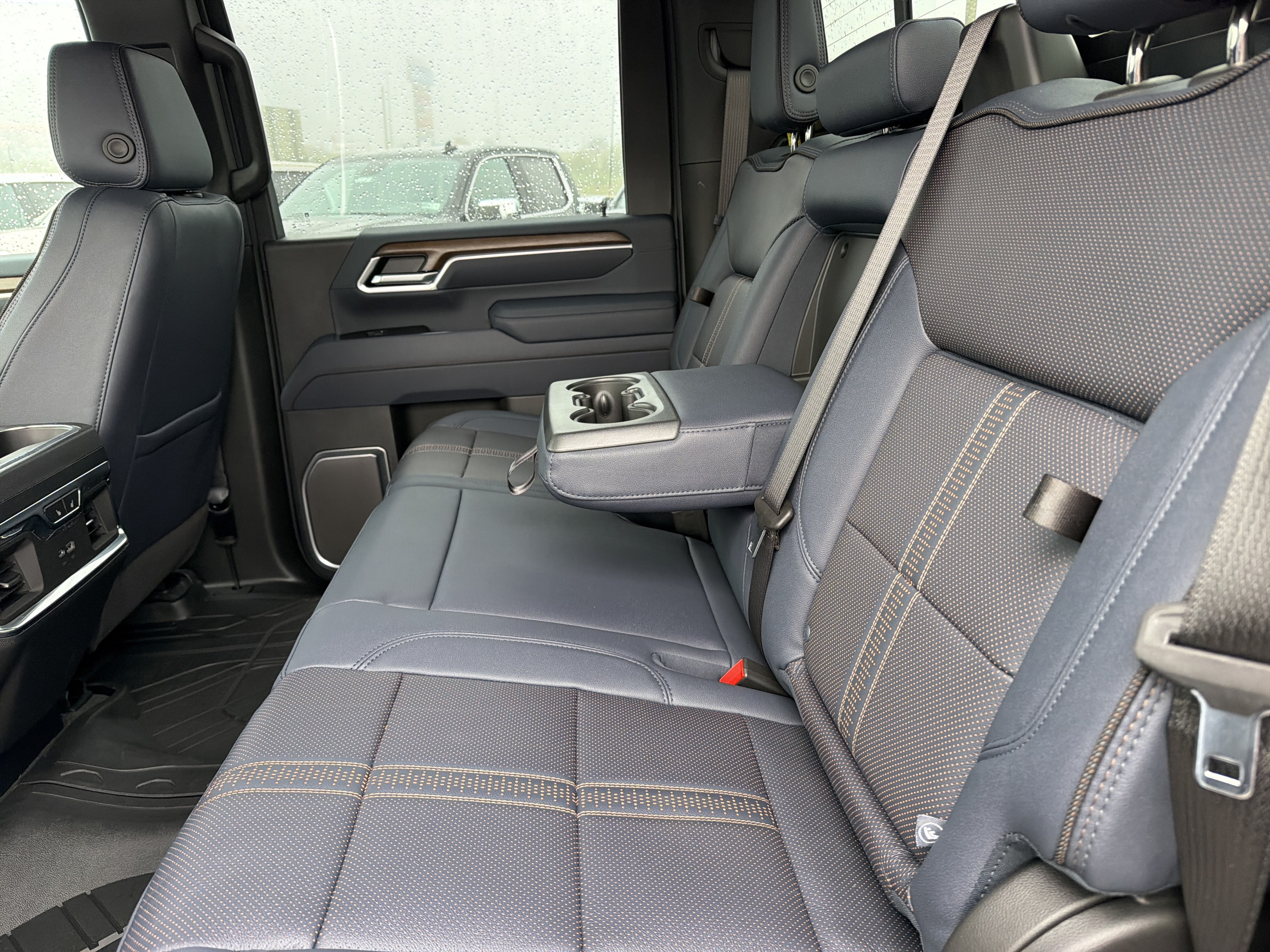 2026 Chevrolet Silverado 3500 HD High Country DRW