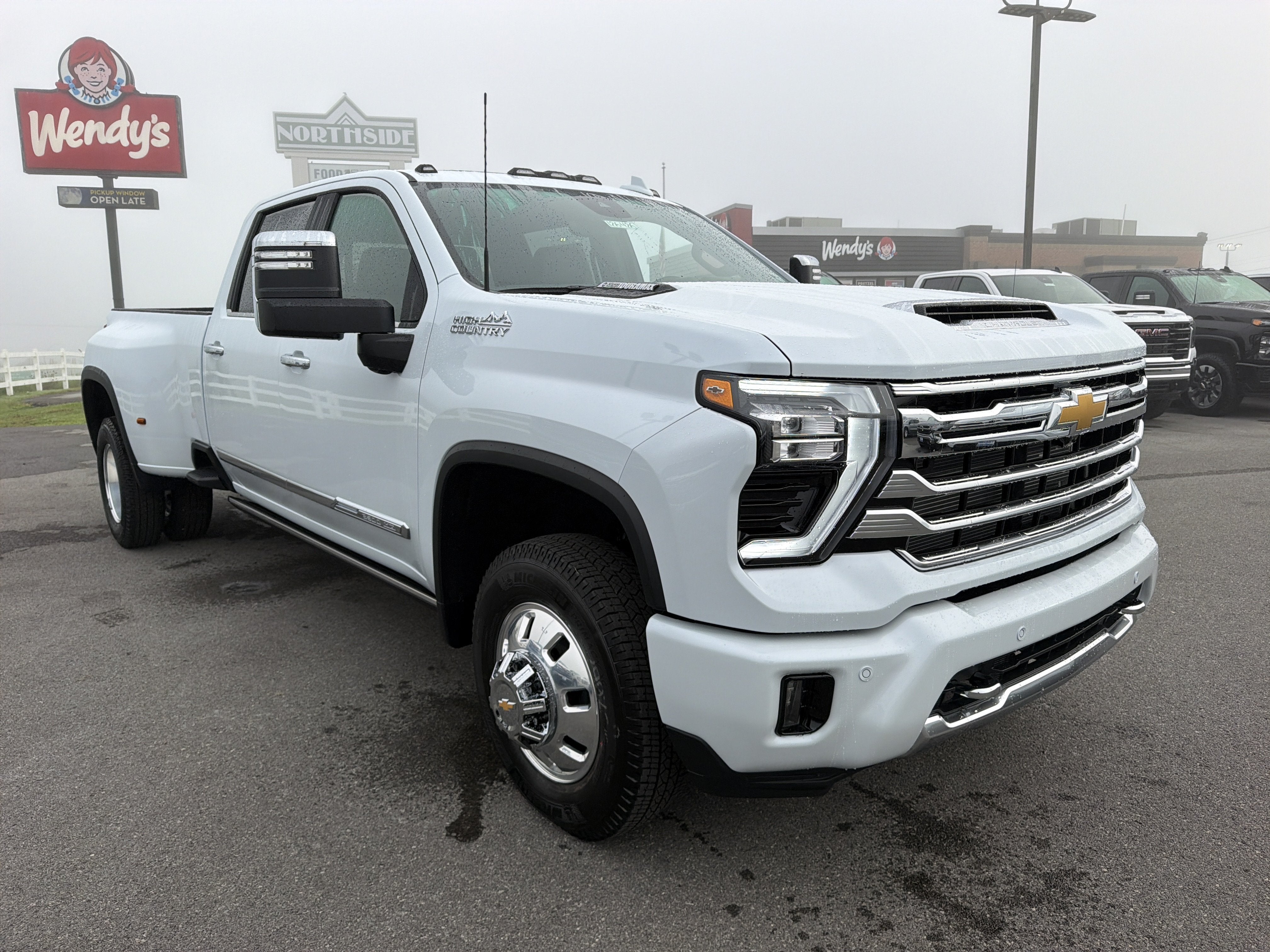 2026 Chevrolet Silverado 3500 HD High Country DRW