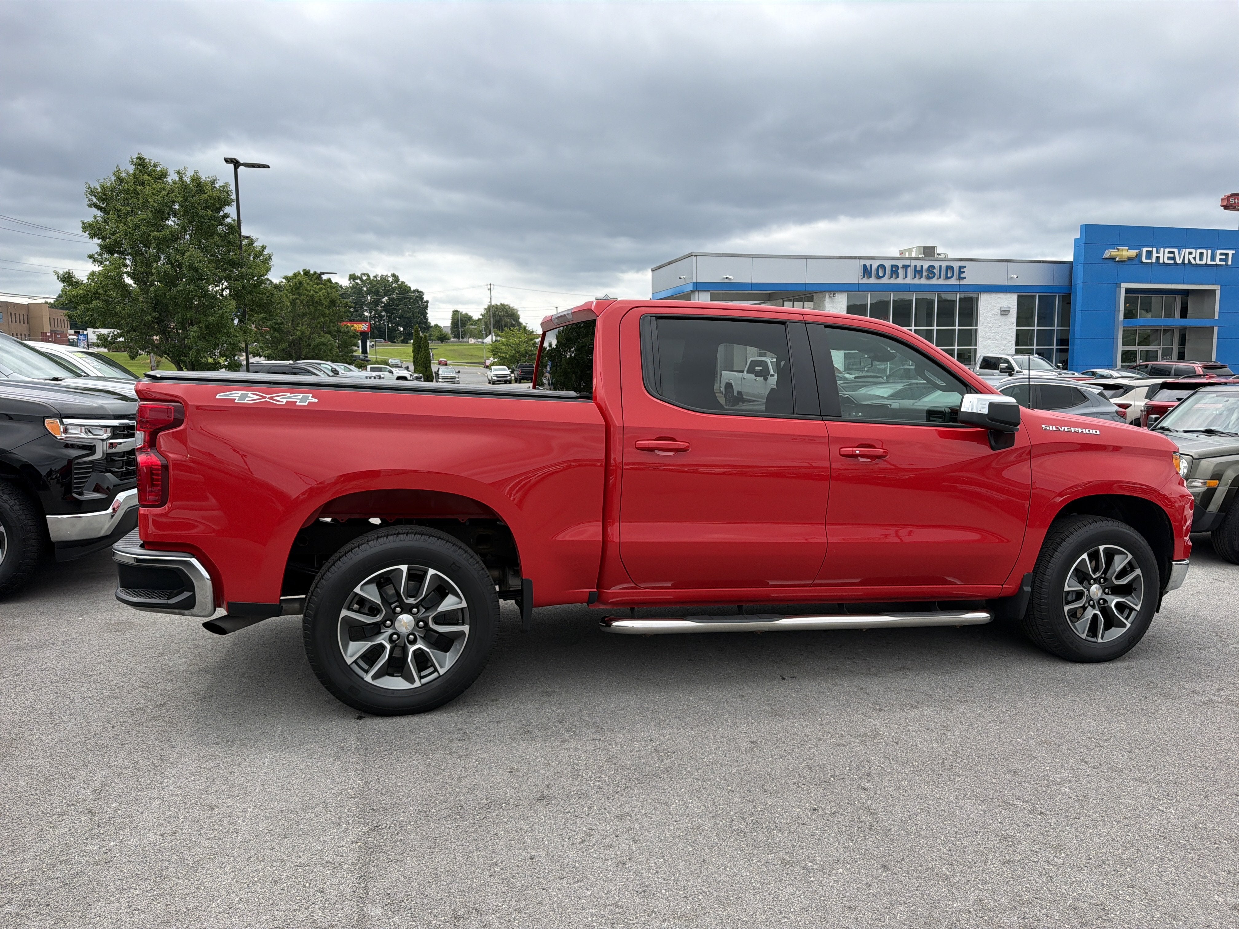 2023 Chevrolet Silverado 1500 LT (2FL)