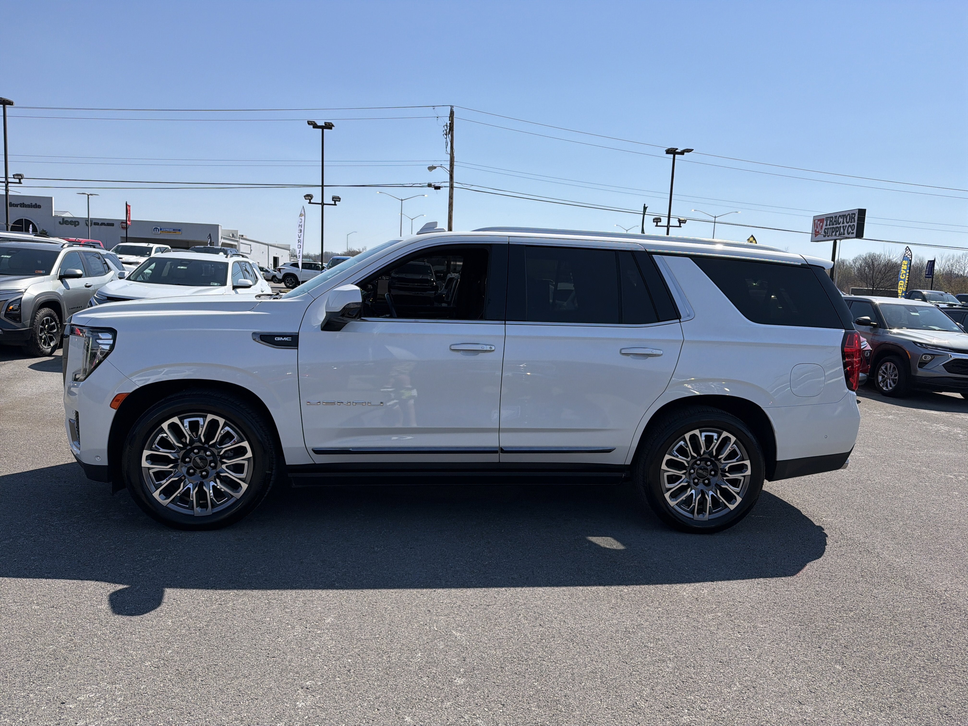 2024 GMC Yukon Denali Ultimate