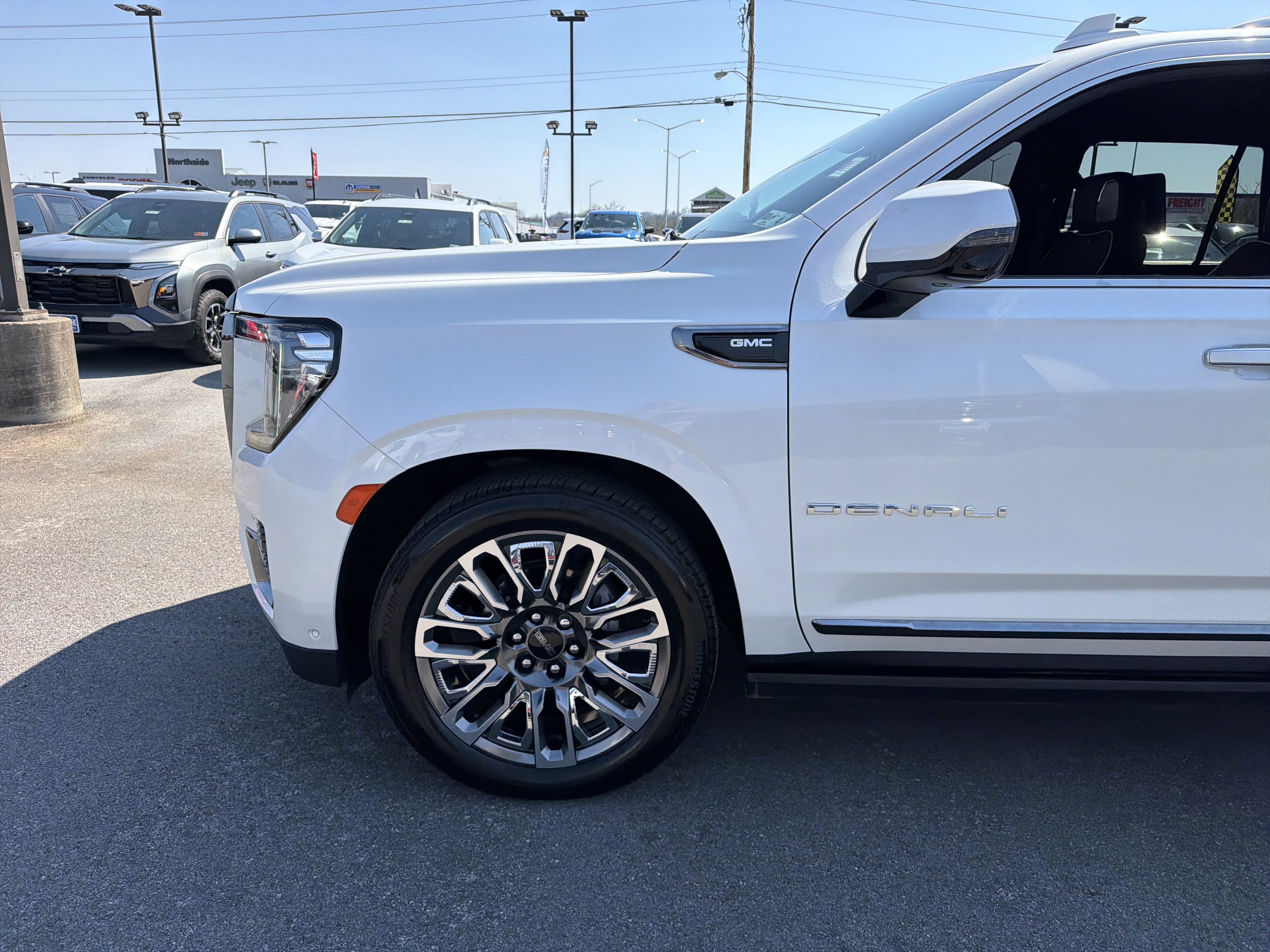 2024 GMC Yukon Denali Ultimate