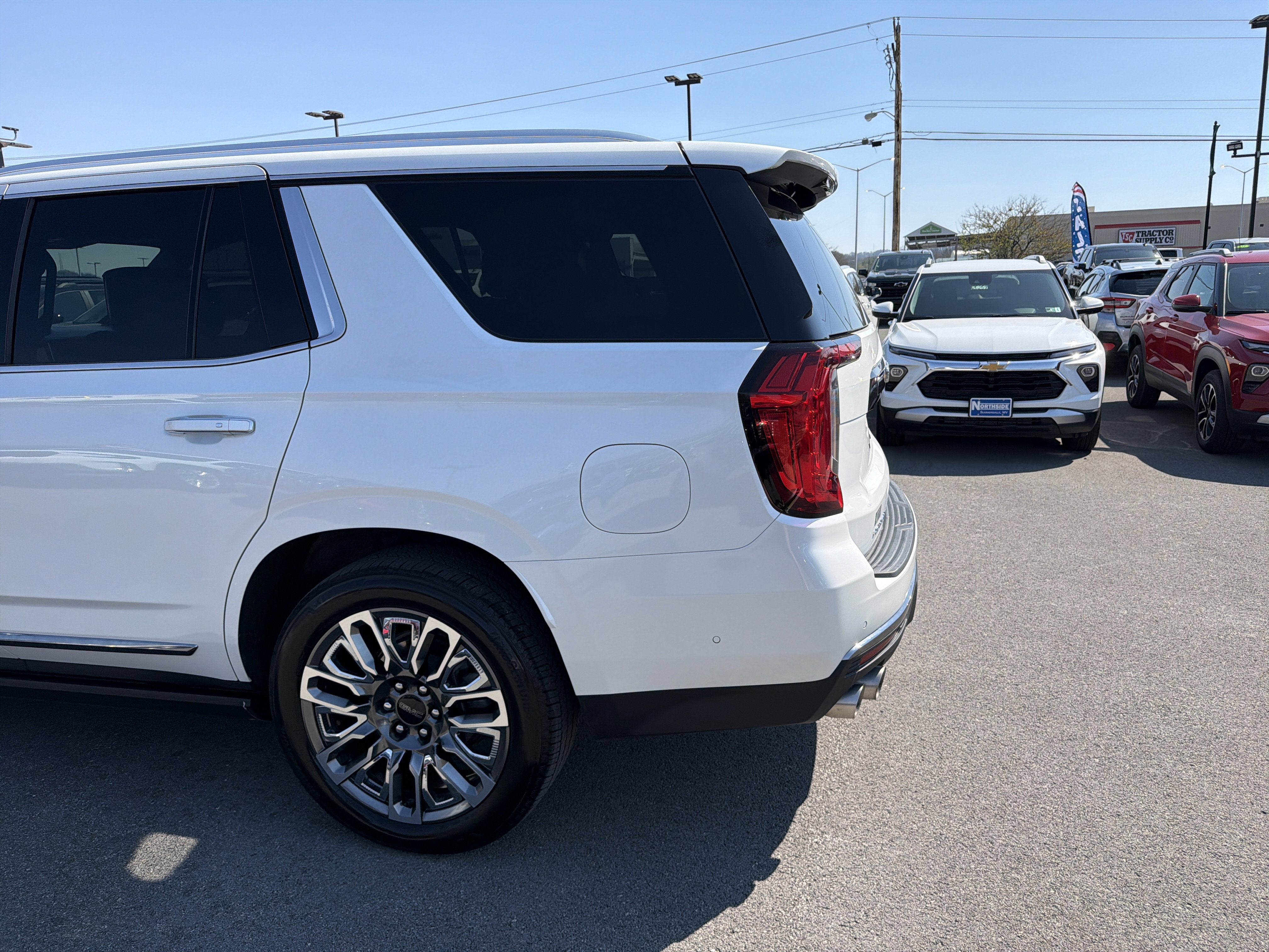 2024 GMC Yukon Denali Ultimate