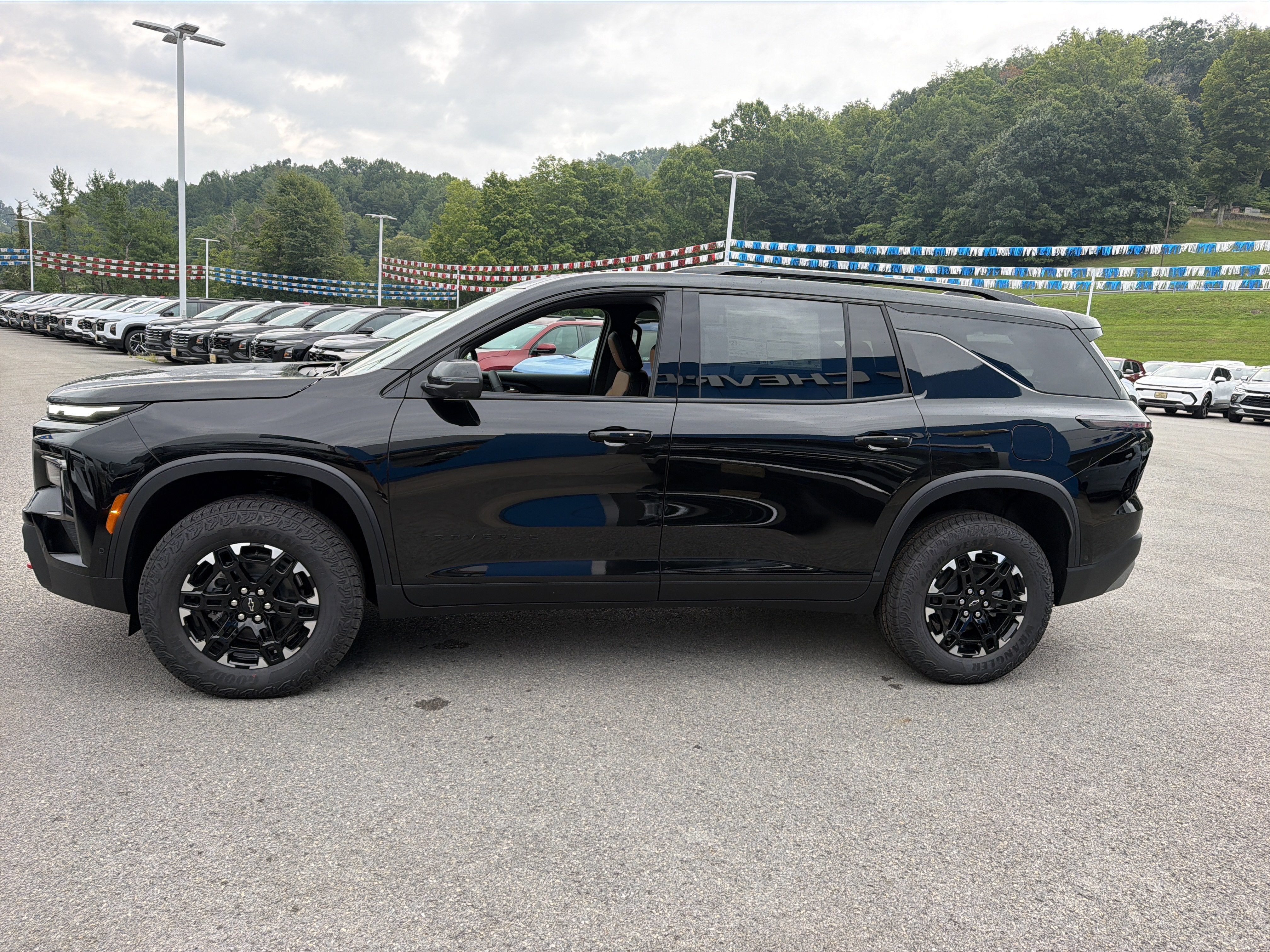 2027 Chevrolet Traverse Z71