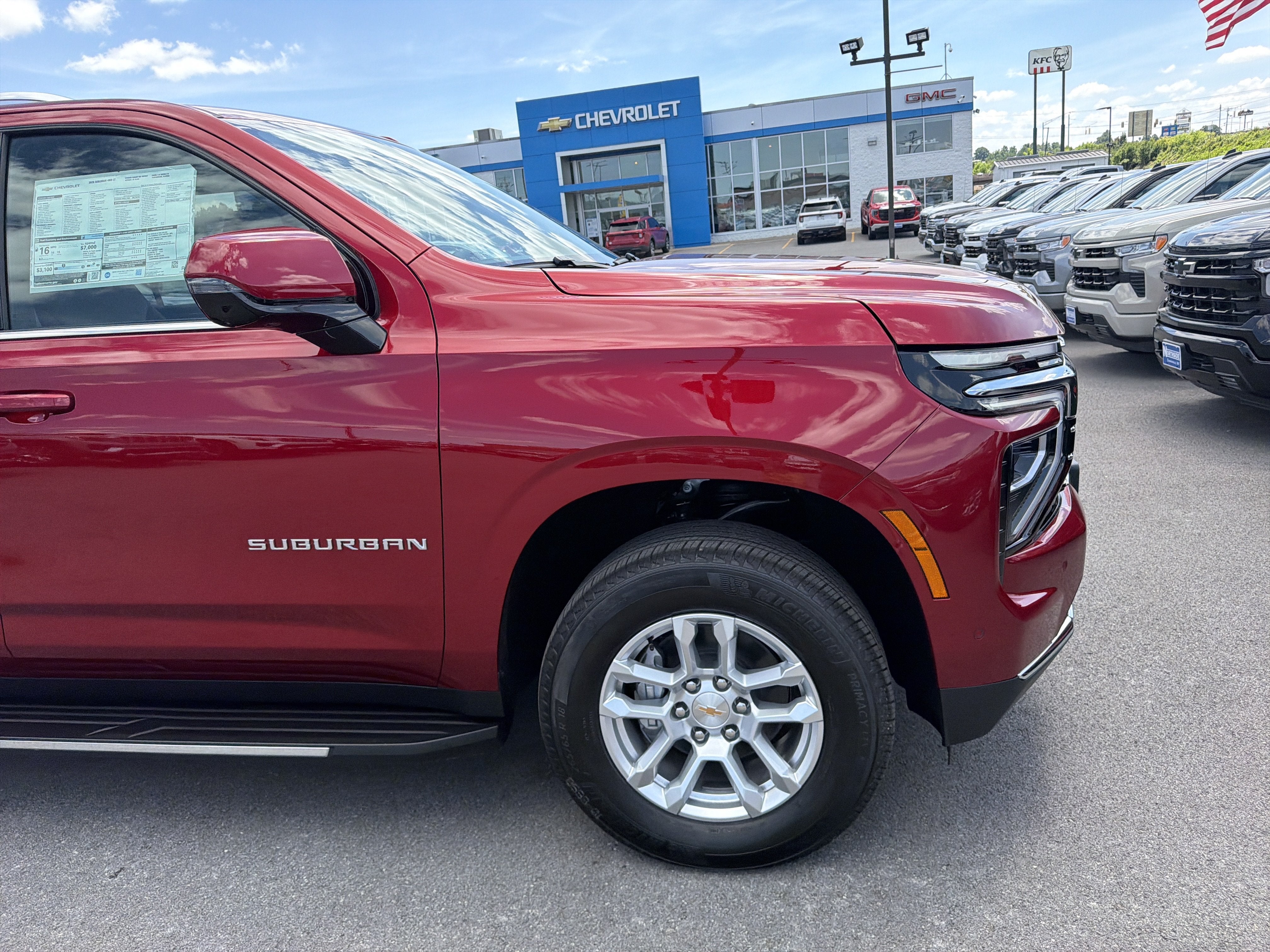 2026 Chevrolet Suburban LT