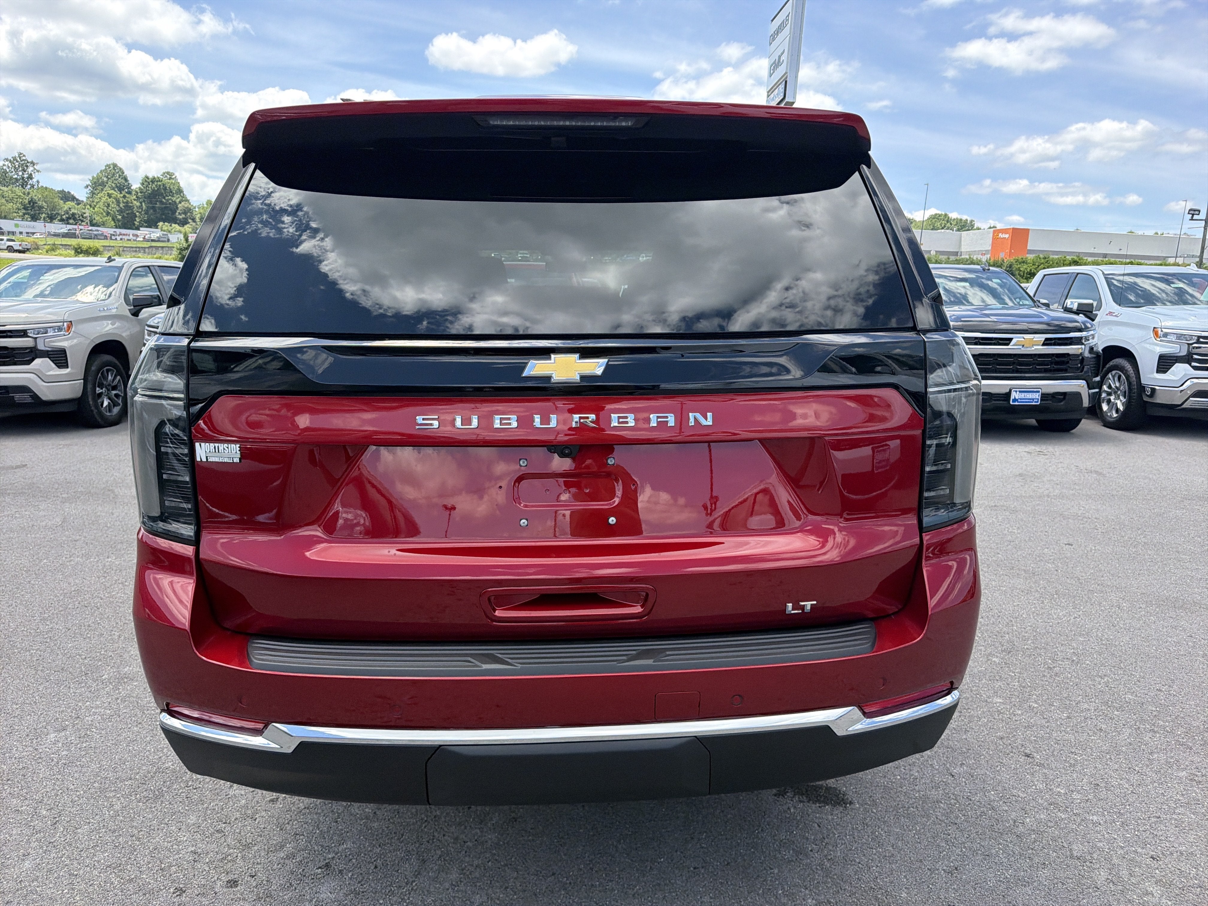 2026 Chevrolet Suburban LT