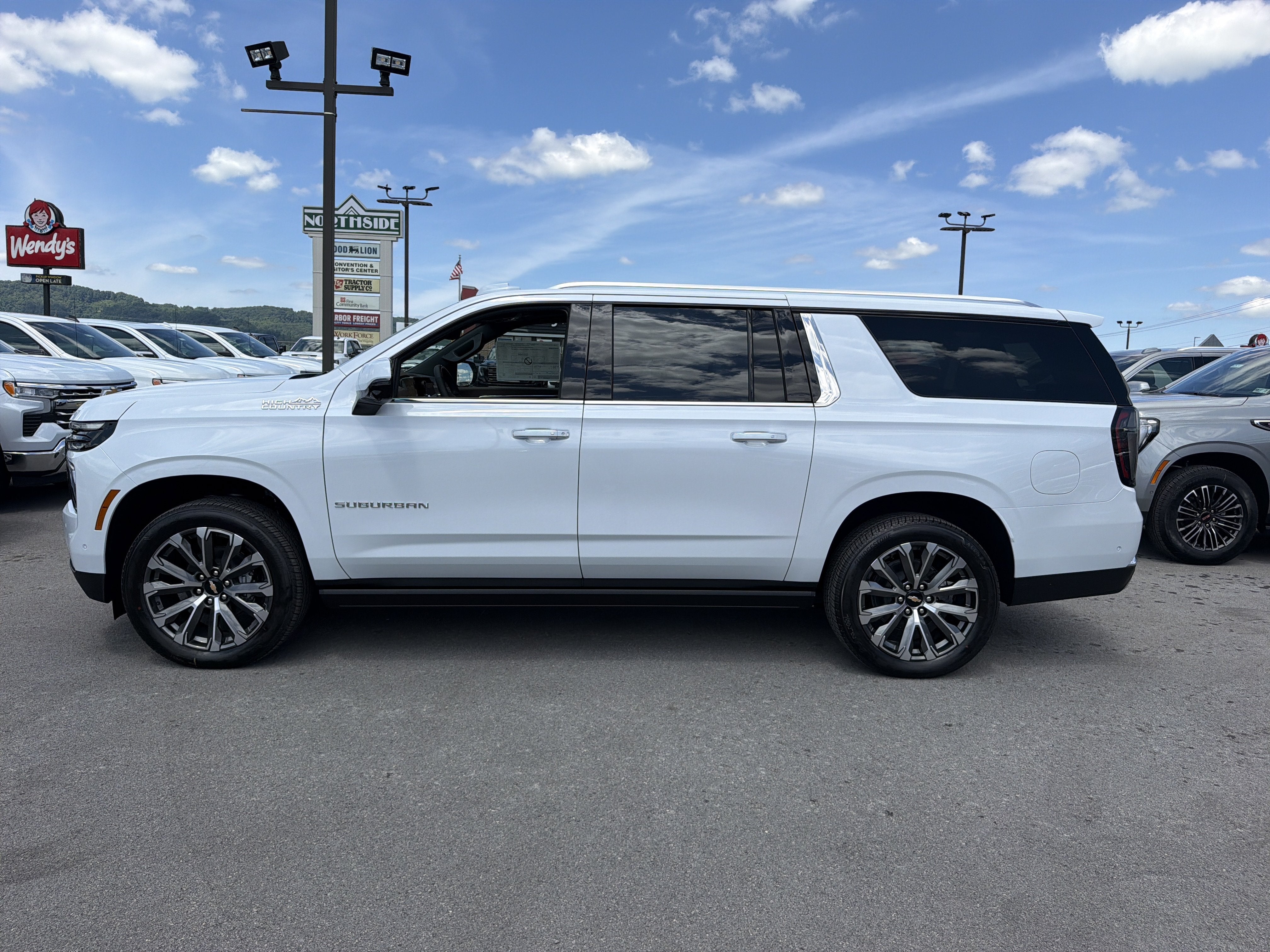 2026 Chevrolet Suburban High Country