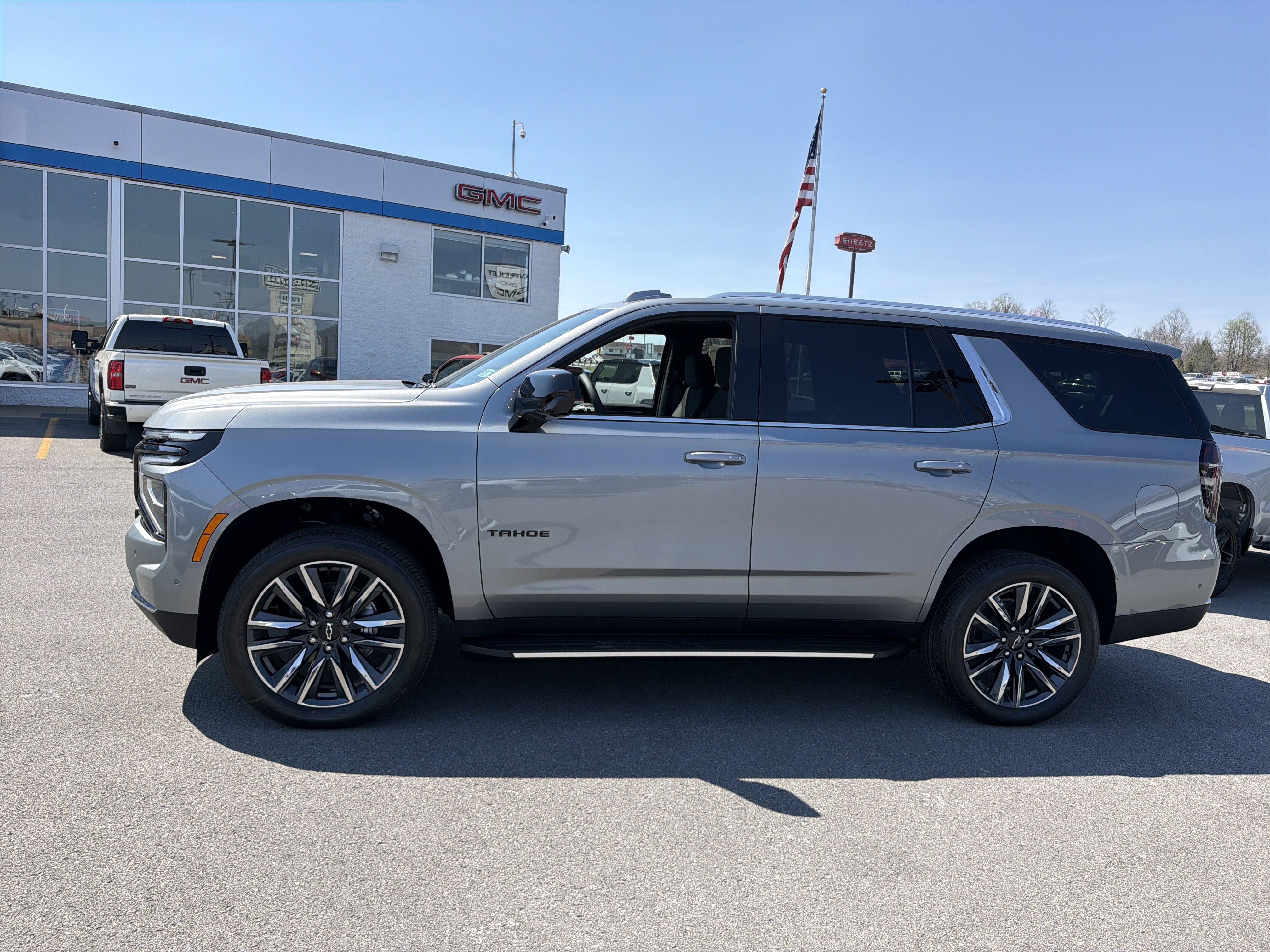 2026 Chevrolet Tahoe LS