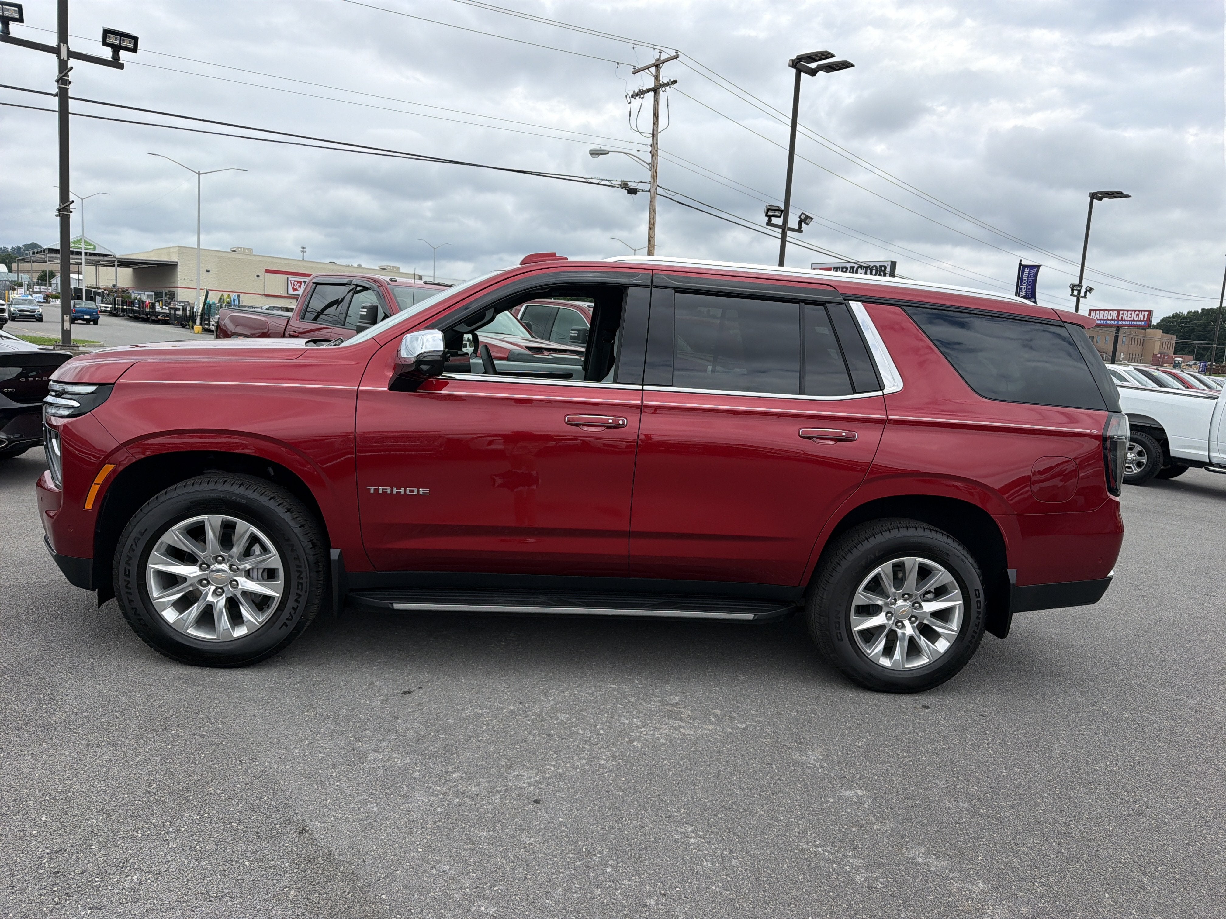 2025 Chevrolet Tahoe Premier