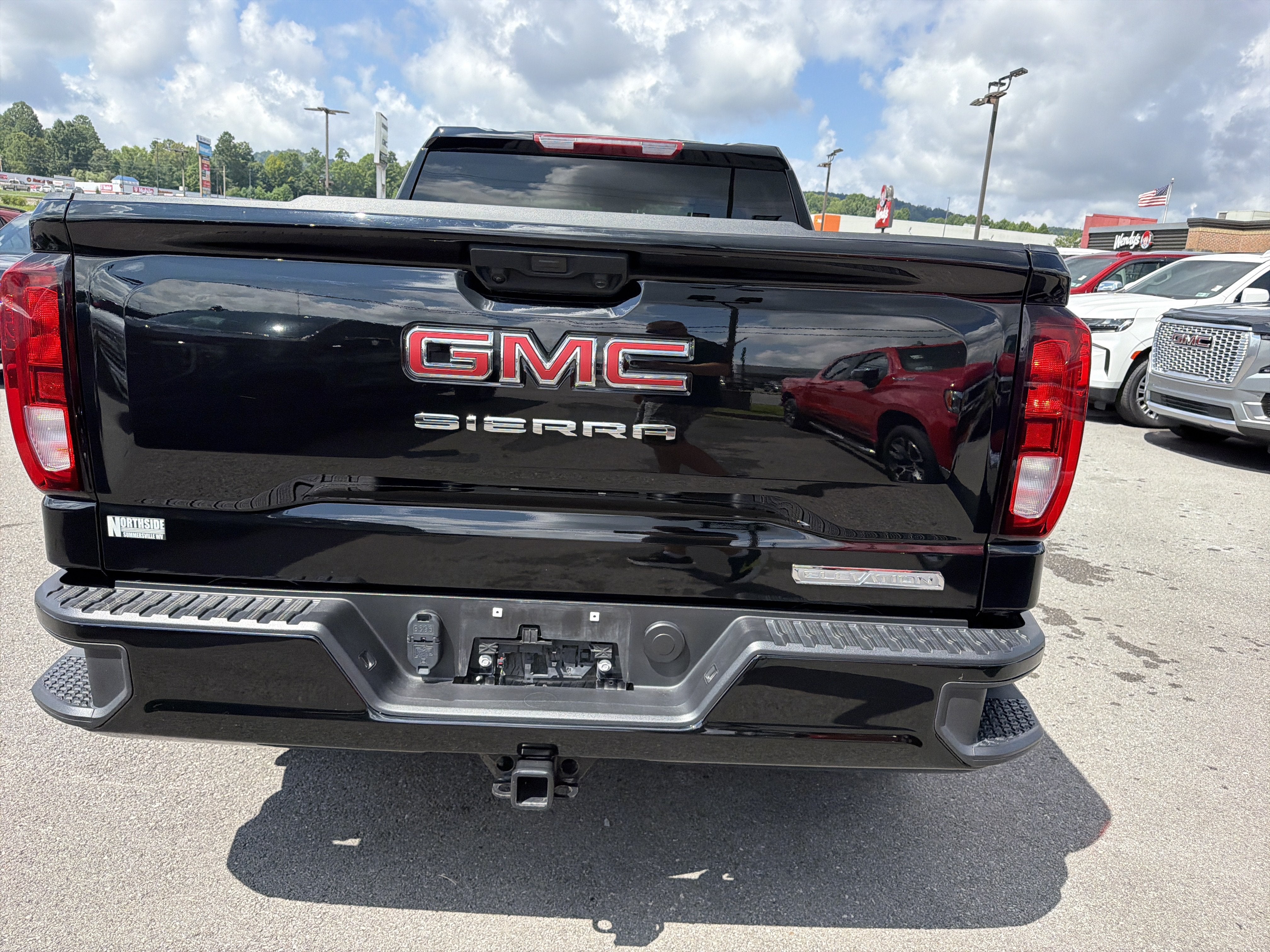 2025 GMC Sierra 1500 Elevation