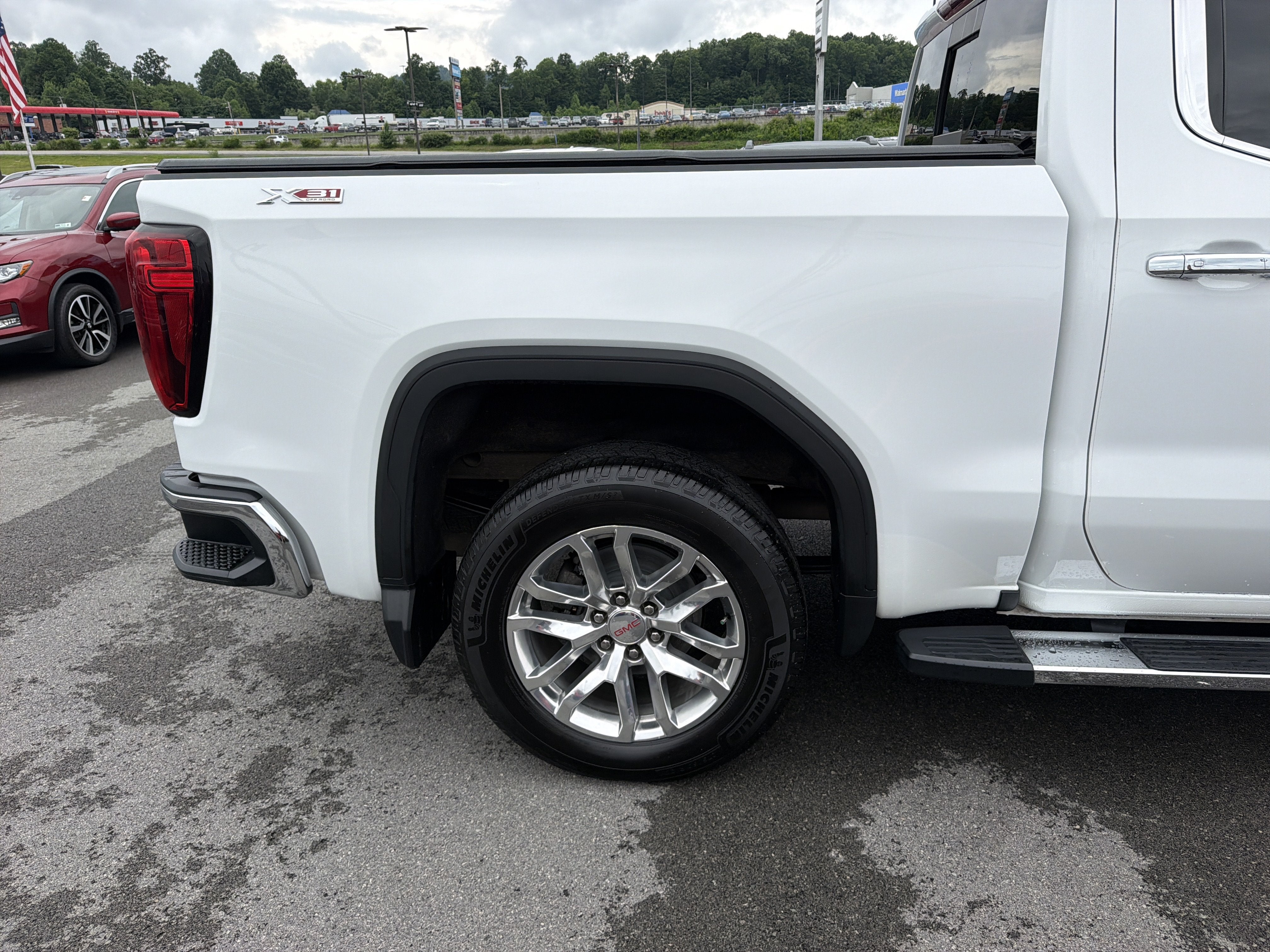 2021 GMC Sierra 1500 SLT