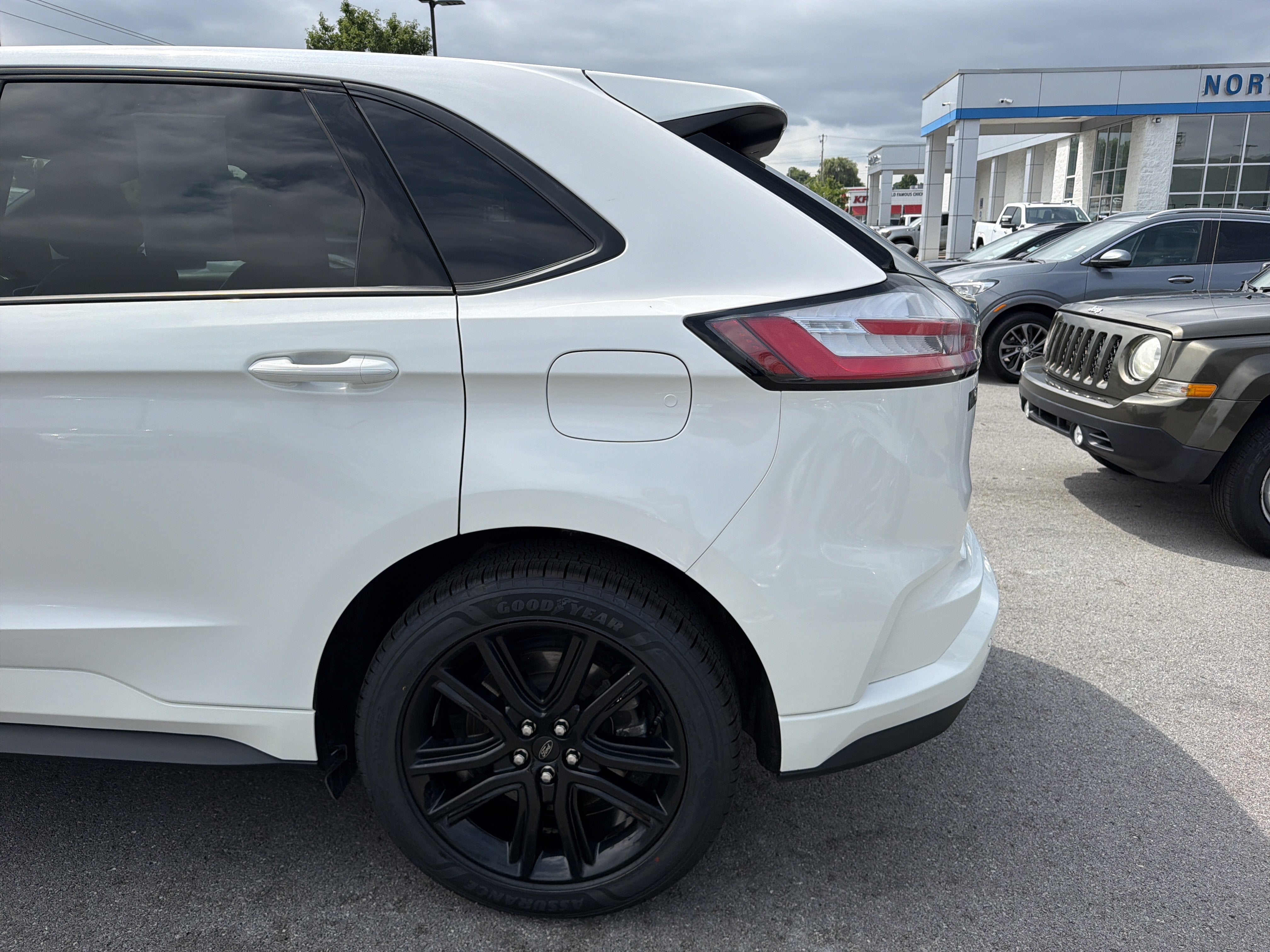 2023 Ford Edge SEL