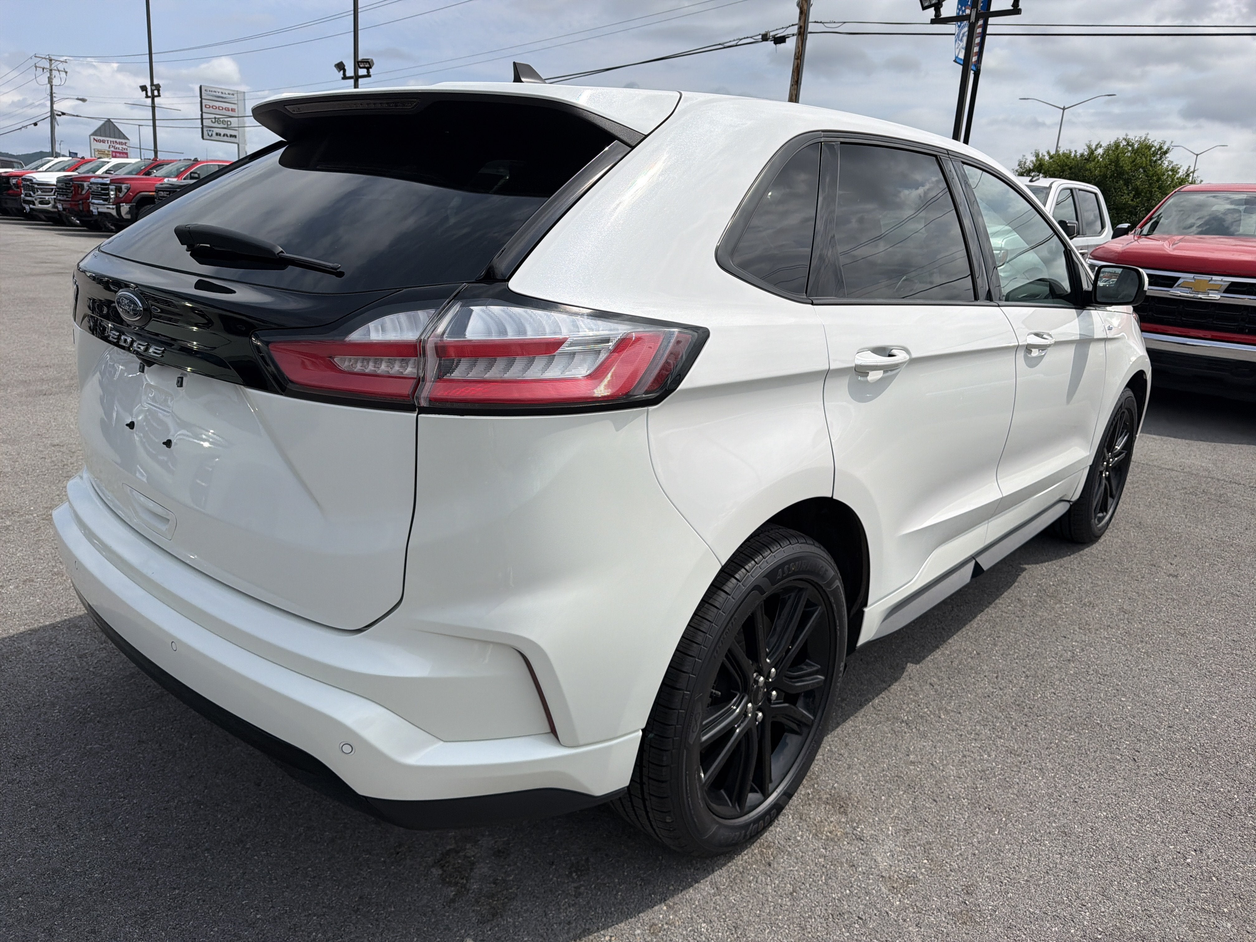 2023 Ford Edge SEL