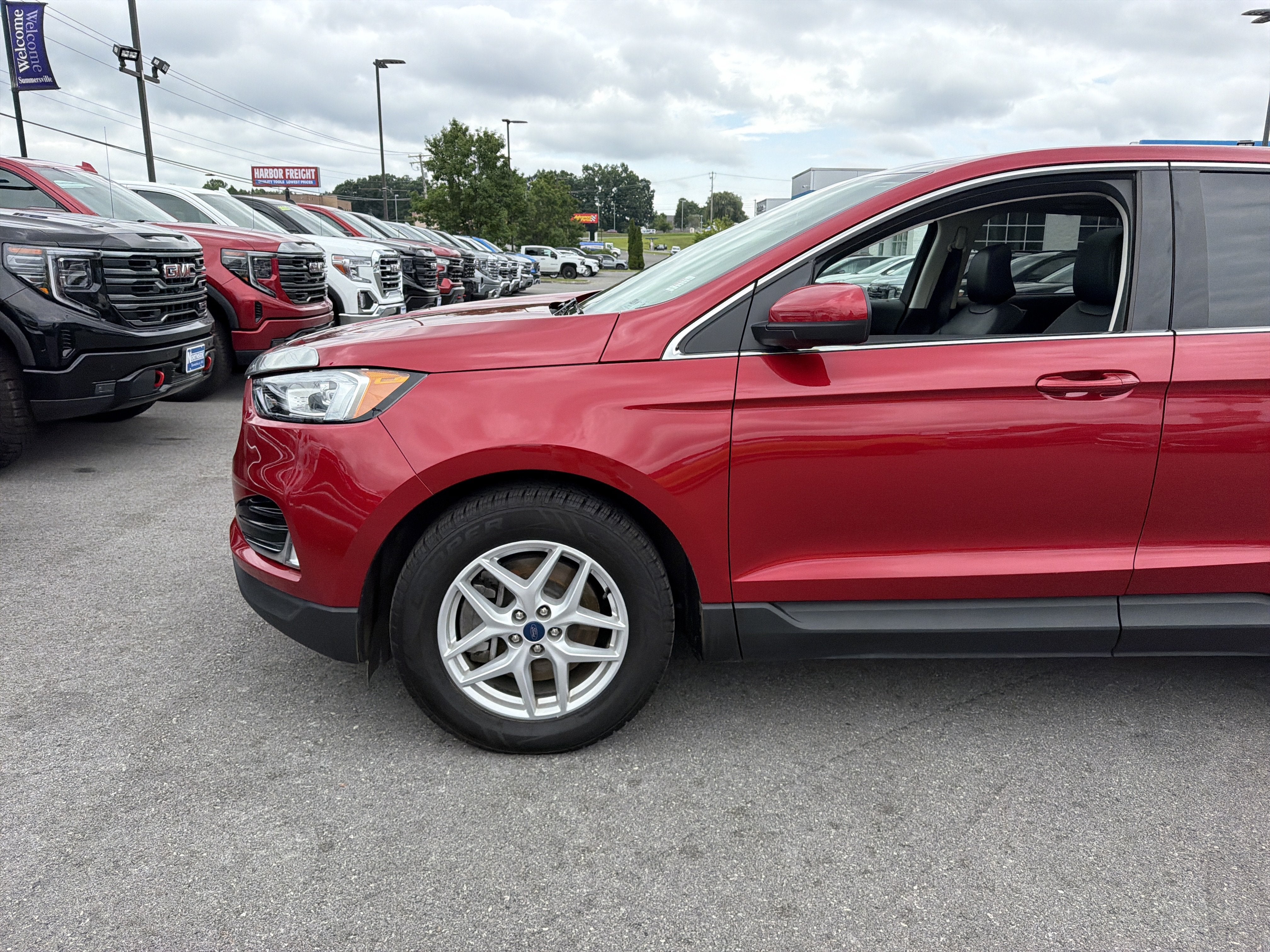 2022 Ford Edge SEL