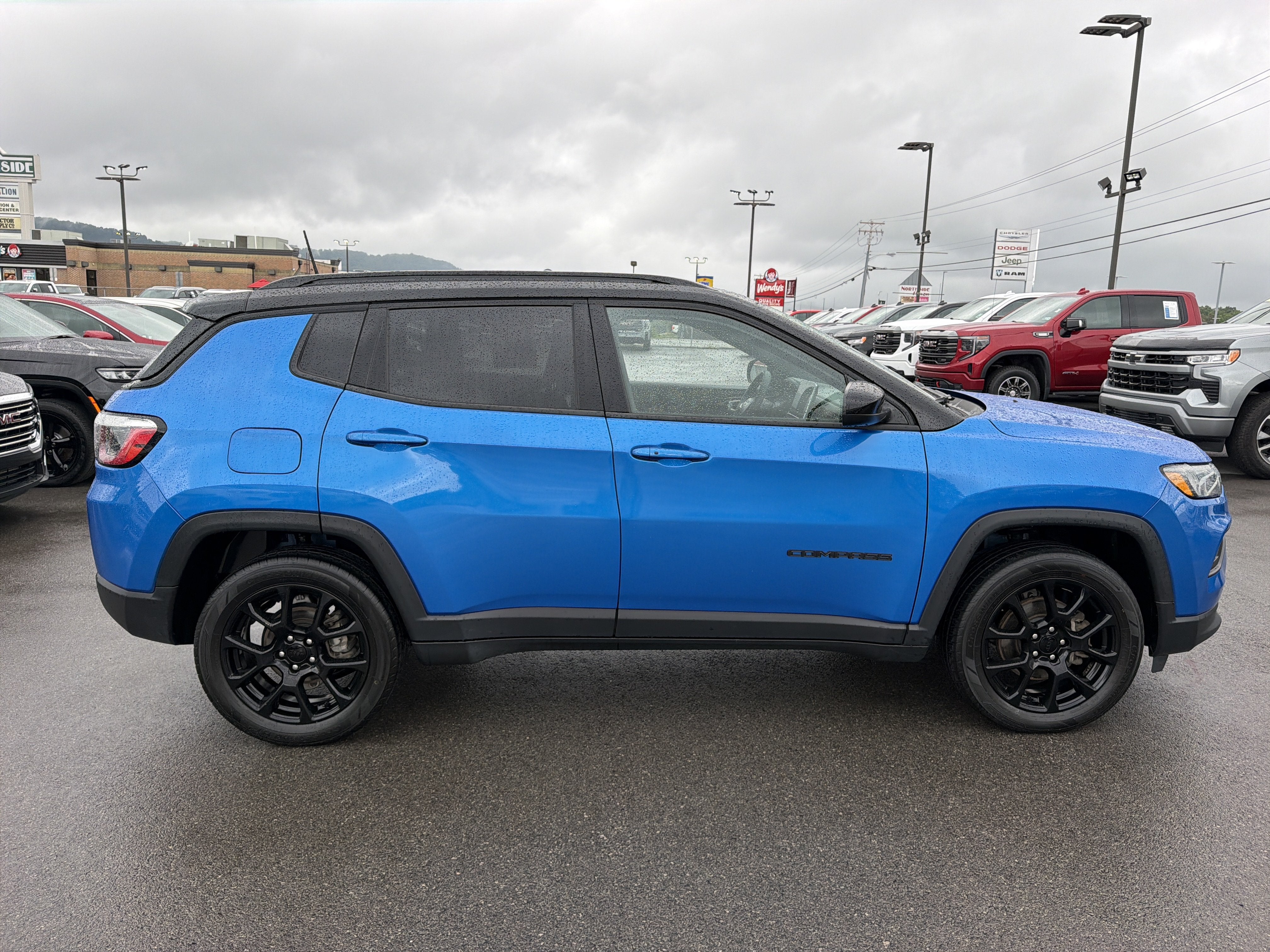 2022 Jeep Compass Altitude