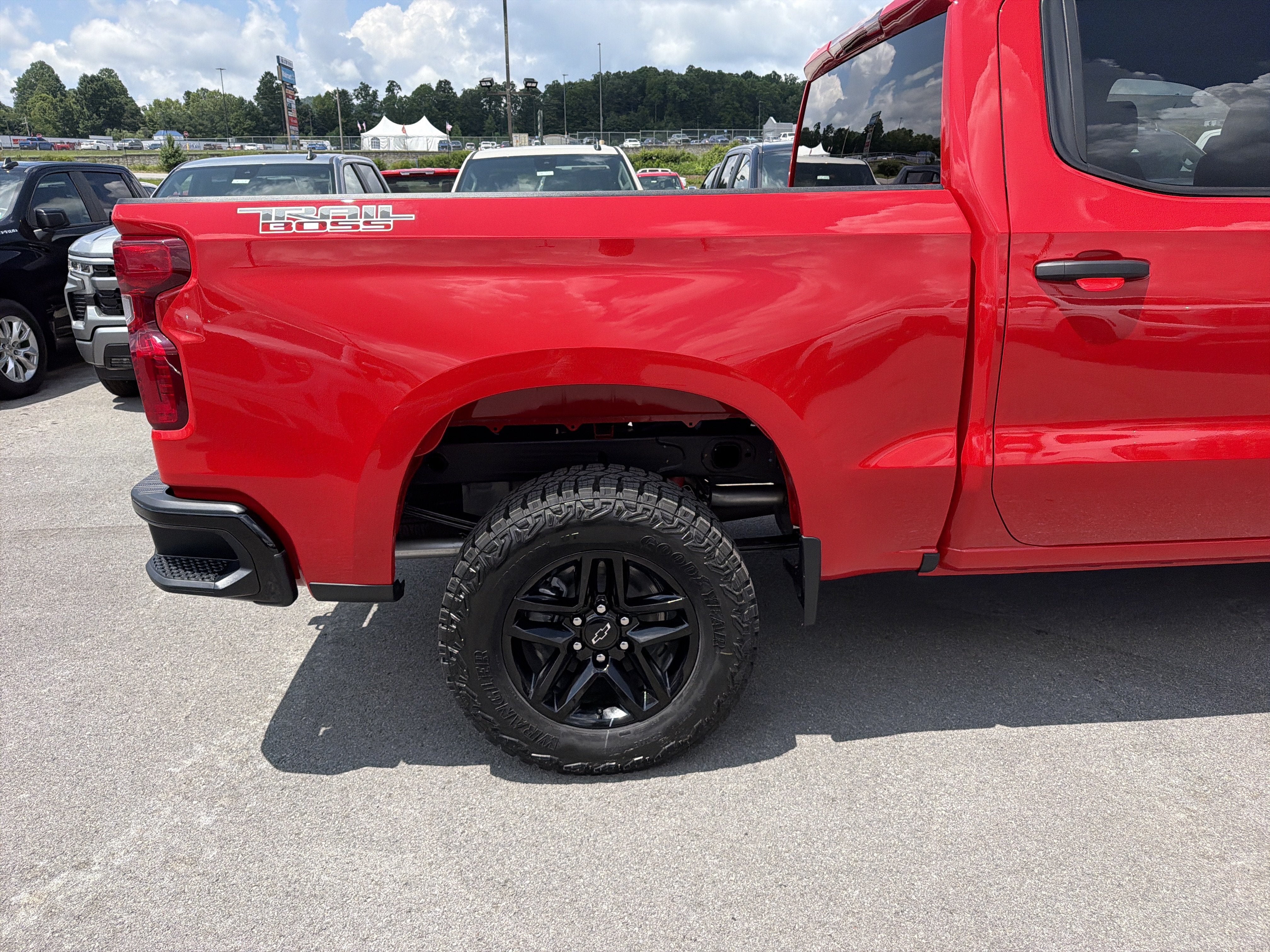 2026 Chevrolet Silverado 1500 Custom Trail Boss - Photo 6