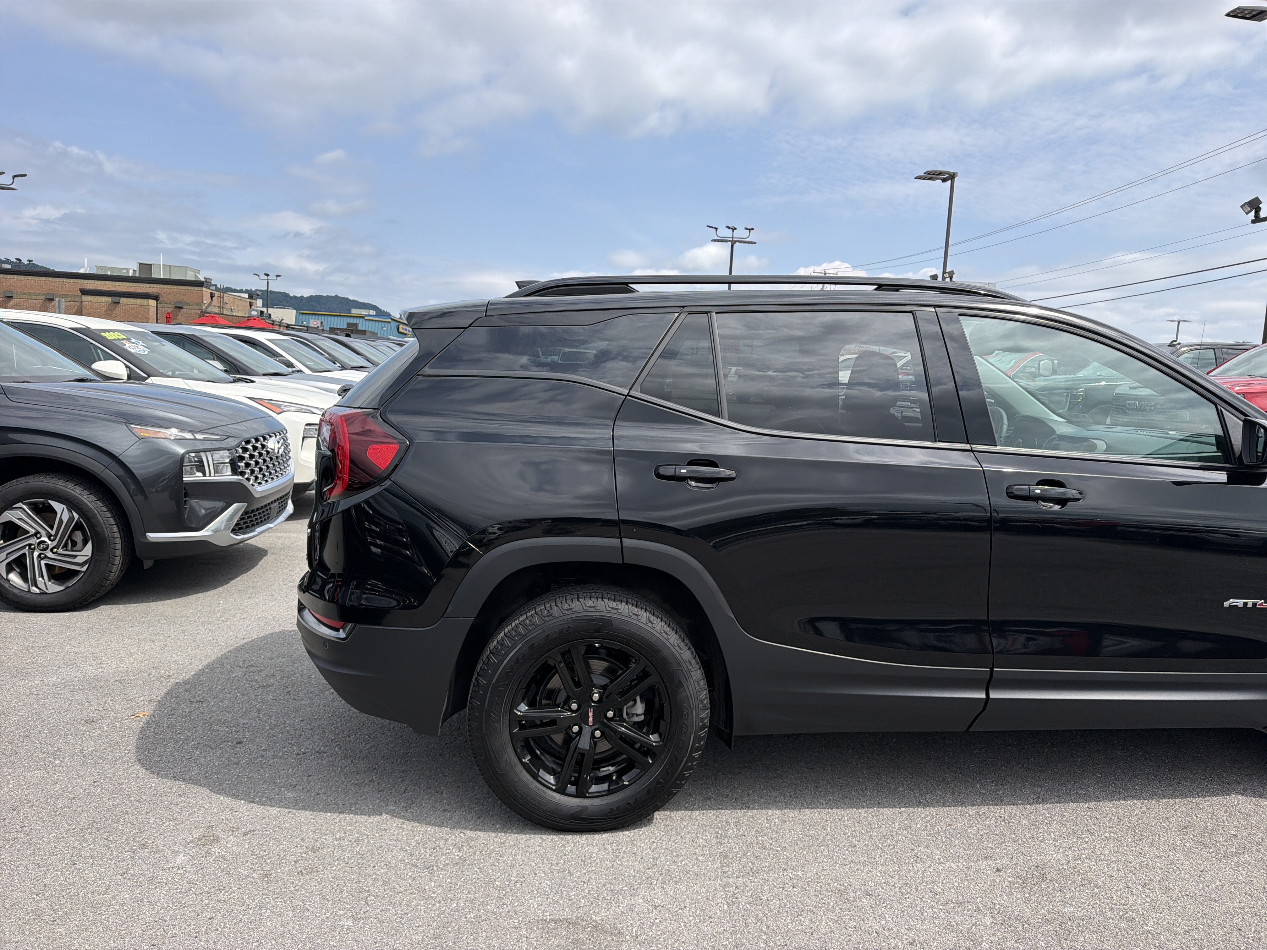 2024 GMC Terrain AT4