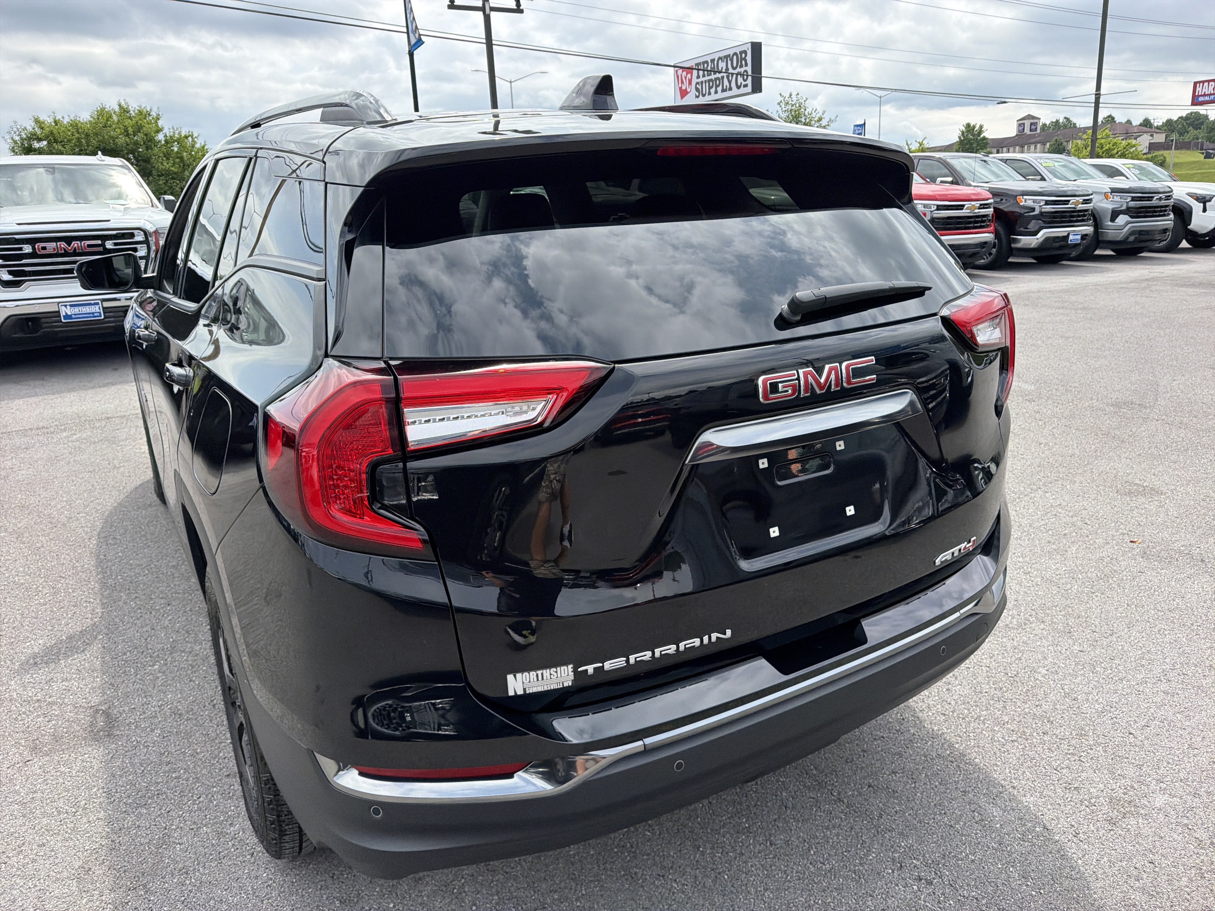 2024 GMC Terrain AT4