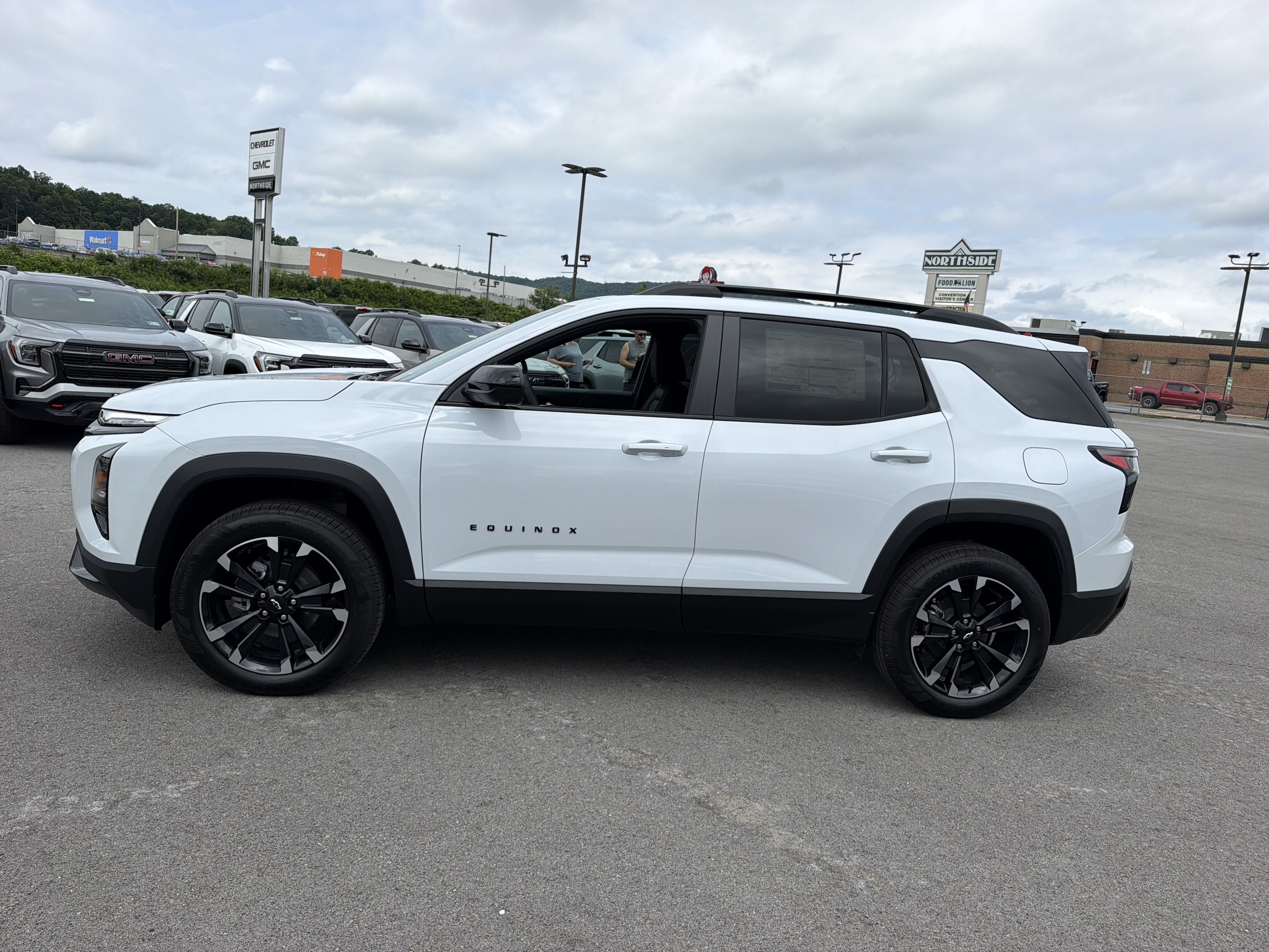 2027 Chevrolet Equinox RS