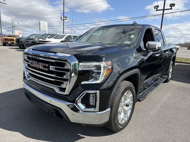 2021 GMC Sierra 4WD Crew Cab Short Box SLT's photo