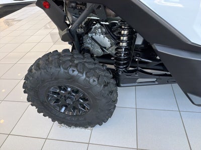 2024 BRP CAN AM DS