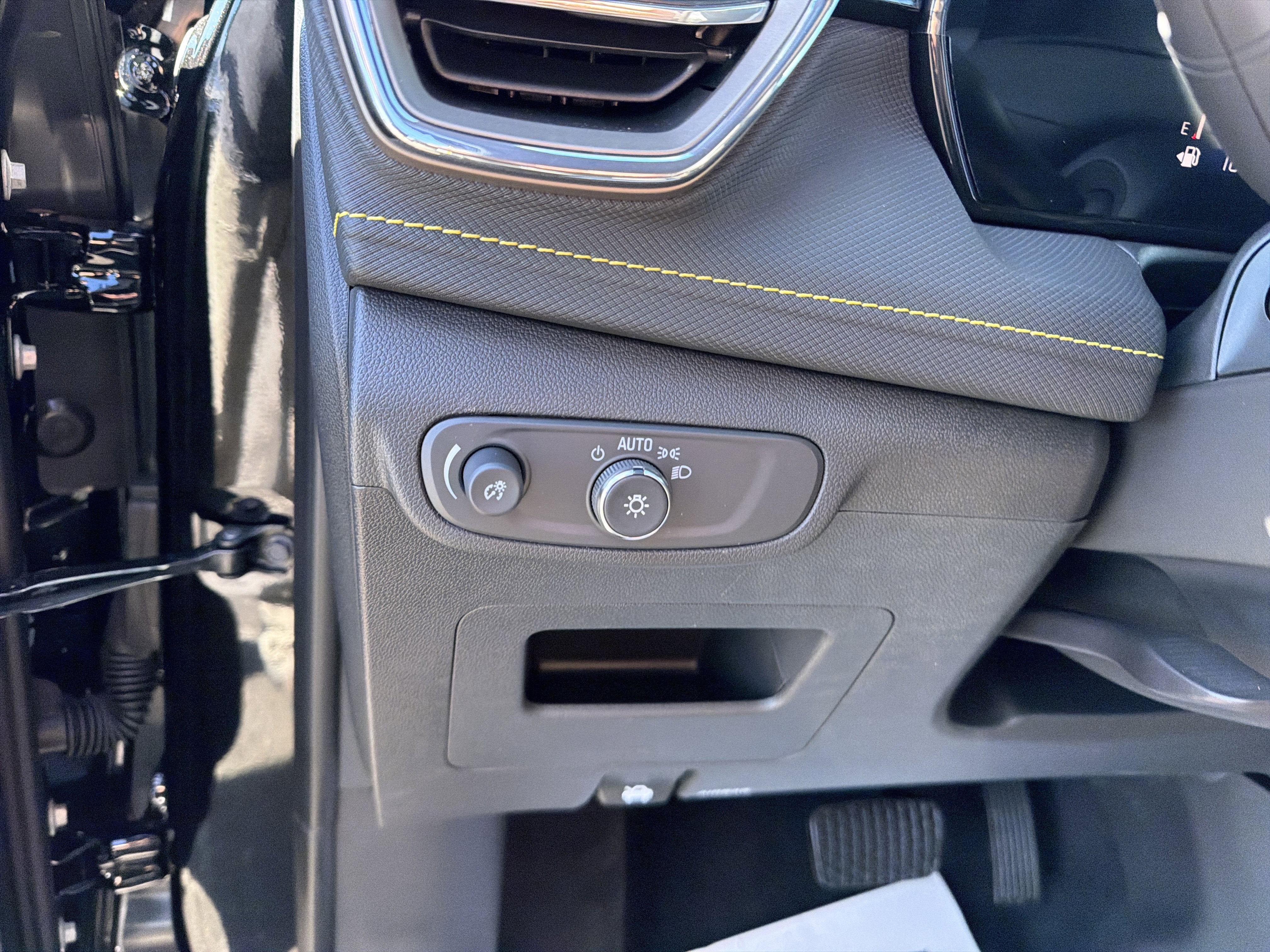 2026 Chevrolet Trailblazer Activ - Photo 17