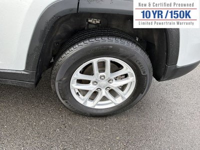 2025 Jeep Grand Cherokee Laredo X 4x4