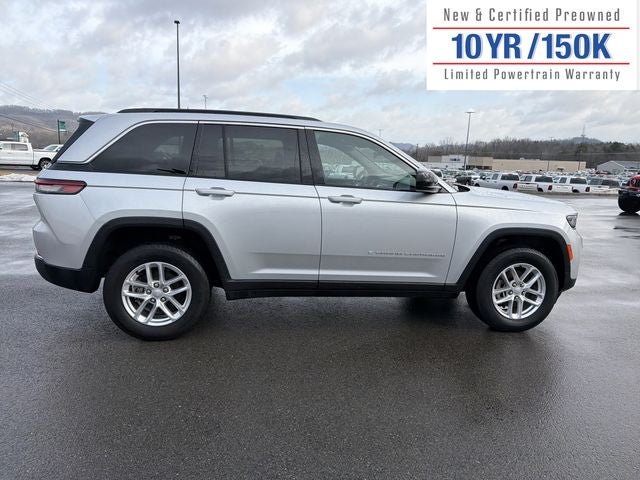 2025 Jeep Grand Cherokee Laredo X 4x4