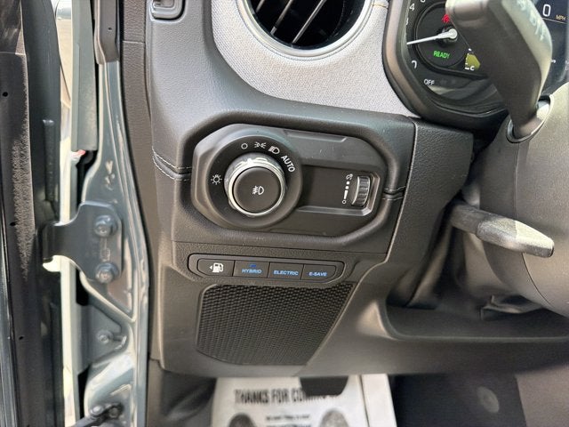 2025 Jeep Wrangler 4xe Sahara