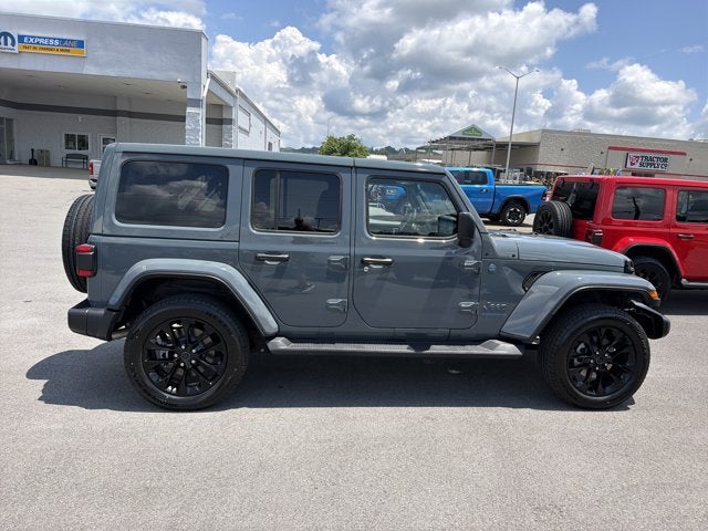 2025 Jeep Wrangler 4xe Sahara
