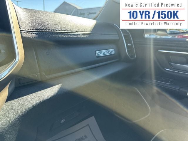 2022 RAM 1500 Laramie Crew Cab 4x4 5'7' Box