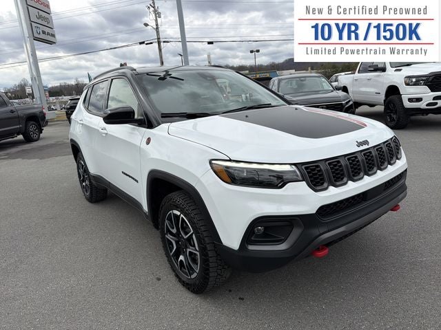 2025 Jeep Compass Trailhawk 4x4